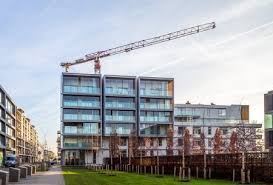 El edificio de 24 pisos de 15.000m² con 116 casas. Nieuw Zuid Bam Interbuild