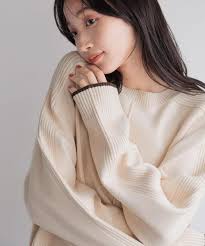 GRL 灰立藍色立領襯衫💰$68/件<最後一套有實物顏色> Size chart: 衣長64 胸寬68 袖長65cm 📦  10月中後到貨單着襯西裝馬甲又得，襯裙又可以💓 領口處採用大面積褶皺布料，營造出女性化精緻的氣質。低調的立領更添優雅氣質。  長至臀圍的衣長，完美契合優雅成熟的女性。長袖 ...