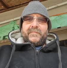 Is cork roadbed worth using for HO scale model trains?