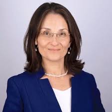 Declan Hunt (@dhunt_macmillan)