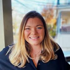 Molly Meehan (@_mmeehan)