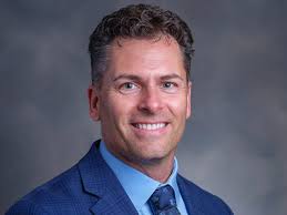 Professor to perform one-man play, Sept. 8