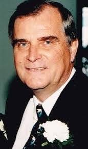 Daniel Zelinski's Instagram, Twitter & Facebook