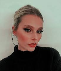 La actriz valentina zenere se suma a la nueva temporada de élite. Valentina Zenere Unluler Instagram