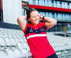 Cross plays domestic cricket for lancashire and north west thunder. Kate Cross England Cricketer Boyfriend Age Records Photos Birthday And More India Fantasy