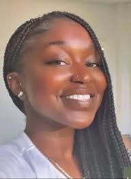 Natalie Parson's Instagram, Twitter & Facebook