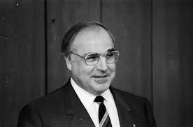 Helmut josef michael kohl ( 3. Konrad Adenauer Stiftung Geschichte Der Cdu Helmut Kohl