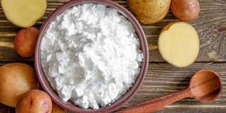 La fecola di patate, nome commerciale che sostituisce in tutto è per tutto la dicitura chimica di amido di patate, è usata anche nella cosmesi, per fare maschere, impacchi, prodotti di bellezza proprio grazia al suo potere assorbente e addensante. Fecola Di Patate Proprieta Usi In Cucina E Per La Bellezza Greenme
