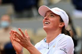 31 mayıs 2001 doğumlu), polonyalı profesyonel tenis oyuncusu. No Pressure For Fun Loving French Open Champ Swiatek In Australia