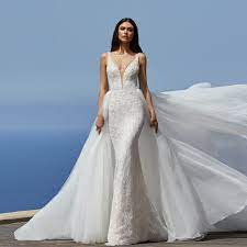 You'll be dancing the night away in this comfortable polyester and spandex blend. Pronovias Leading Global Luxury Bridal Brand