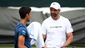 Ça m'a fait penser au film le distrait en beaucoup moins drôle et bon on s'entend. Ivanisevic Djokovic Est Plus Fort Que Tout Le Monde Et C Est Dur A Admettre Pour Les Gens Eurosport