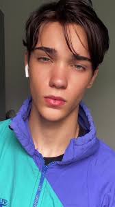 Quer aparecer aqui? Me segue e comenta bastante 🤫 #dicasdebeleza #glowup  #autoestima #beleza