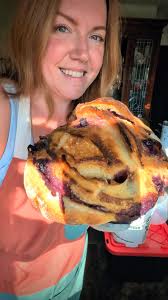 Literally THANK YOU for these blueberry cream cheese posts lately 🤤😂, It  turned out so good and was so easy! I definitely could have put more  blueberries in it but I figured I would play it