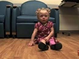 Josie Visits The Nicu 19 Kids Counting Youtube