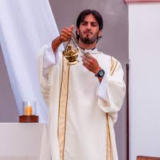 Ángel Ciappino se ordenará... - RadioCiudad De Coronel Moldes | Facebook