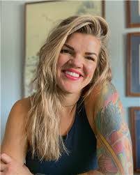 Haley Sample's Instagram, Twitter & Facebook