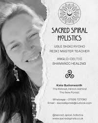 My favourite pastime, just me, the dog and the forest! It's magickal in the  forest at the moment, even with the Mizzle and lack of sun, you can feel  the forest in