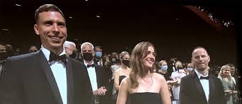 We did not find results for: Montages