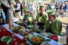 Este organizat anual, în luna septembrie, tel. Festivalul Sarmalelor Incepe Vineri La Praid News Romania