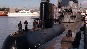 Cuenta con una eslora de 66 metros y un casco de 7,3 metros de diámetro. Armada Argentina No Descarta Ninguna Hipotesis Sobre Submarino Desaparecido La Republica Ec