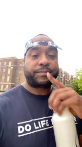 Dreams + Consistent Work = Reality ⁣, ⁣, 1. Define your reality (where are  you today and what do you want to change)⁣, ⁣, 2. Set your goals ⁣, ⁣, 3.  Get a plan and consistently put in the work ...