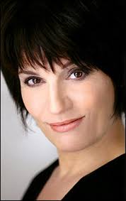 ONSTAGE & BACKSTAGE: Weekend in the Country