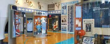 Unc officials had earlier advised all students and staff to stay inside and avoid windows, telling people to keep clear of the ambulatory care center near unc hospitals. 10 Things To Do At Unc Chapel Hill