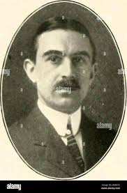 General register of the members of the Phi Kappa Sigma fraternity,  1850-1920 . due University,191S. Wilbert Glen Reynolds, Bluffton, Ind. 618  West Ohio Street.Born at Bluffton, Ind., June 8, 1902. Son of