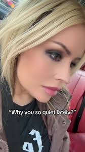 Rachael Putnam's Instagram, Twitter & Facebook