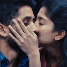 Sai Pallavi And Naga Chaitanya Sekhar Kammula Ay Pilla Preview From Love Story Sai pallavi plays chay's romantic interest in this movie. sai pallavi and naga chaitanya sekhar