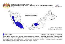 Cuaca kini tidak bisa diprediksi hanya dengan prakiraan hitungan bulan dan musim. Unit Pengurusan Bencana Negeri Selangor Upbnselangor Twitter