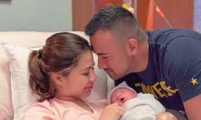 Bayi lemah seperti pramatang, kurang gula dalam darah, metabolik dan kurang hormon tiroid. Harga Susu Formula Anak Sharnaaz Ahmad Jadi Perhatian