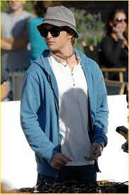 Ohoh, ohoh yeah ohoh, ohoh yeah ohoh, ohoh yeah ohoh, ohoh. Sterling Knight Photo Sterling Knight Sterling Knight Sterling Knight Starstruck Starstruck Movie