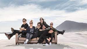 Die stars bei sing meinen song (vox) lassen milow musikalisch hochleben. Sing Meinen Song 2019 Der Neue Gastgeber Michael Patrick Kelly Ladt Ab Dem 07 Mai Zum Tauschkonzert