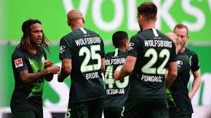 Mbabu fifa 21 is 25 years old and has 3* skills and 3* weakfoot, and is. Wolfsburg Profi Kevin Mbabu Positiv Auf Covid 19 Getestet Eurosport