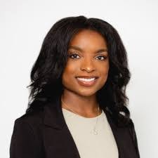 Erin Shrum's Instagram, Twitter & Facebook