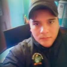 Chistes Peruanos is with Yerson Arteaga and 2 others.