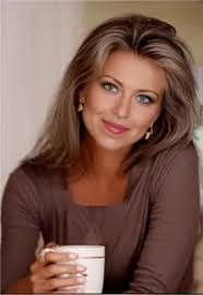 Hola bella jirafita, te extraño.