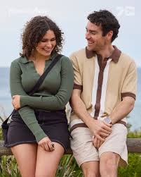 Heartbreaking: Home and Away star Stephanie Panozzo's long-distance  relationship with chef boyfriend Josh Kelly is officially over, all  because... Please read on in the comments section 👇👇👇