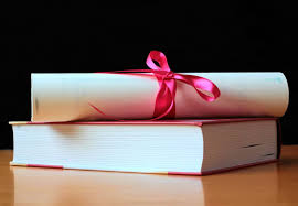 Under normal circumstances, young adults (in the. Graduation Party And Gift Etiquette Plus Ideas