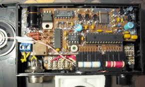 Pi polonaise metal detector one of detectors which have a number of advantages over detectors working on a different principle. Microcontroller Controlled Metal Detector Projects Electronics Projects Circuits