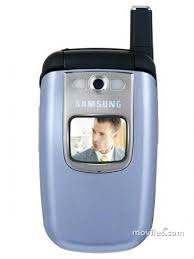 Comparar Haier Z7100 y Samsung E610 ...