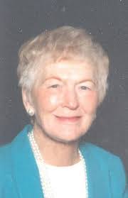 Evelyn Tesch's Instagram, Twitter & Facebook