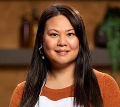 Linda Dalrymple's Instagram, Twitter & Facebook