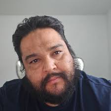 It is with sadness, I just discovered that Daniel Anderson, a former SIUE  Ceramic Professor of mine passed away February 5, 2023. I spent many hours  in his classes to earn a