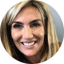 Michelle Rak's Instagram, Twitter & Facebook