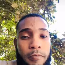 #Kurency @Otaaya music Kurency talented artist pay close attention to him  #vibes ##bigups #vancouver #toronto #fleedoe