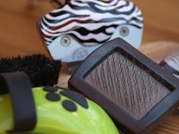 The loose topcoat hair that you see coming off your dog when he scratches or shakes. Top Best Dog Brush For Short Hair Shedding Glamorous Dogs