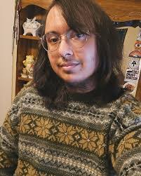 Angie Moon's Instagram, Twitter & Facebook