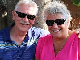 GALLERY: TH grads of '75 and '76 host mini-reunion